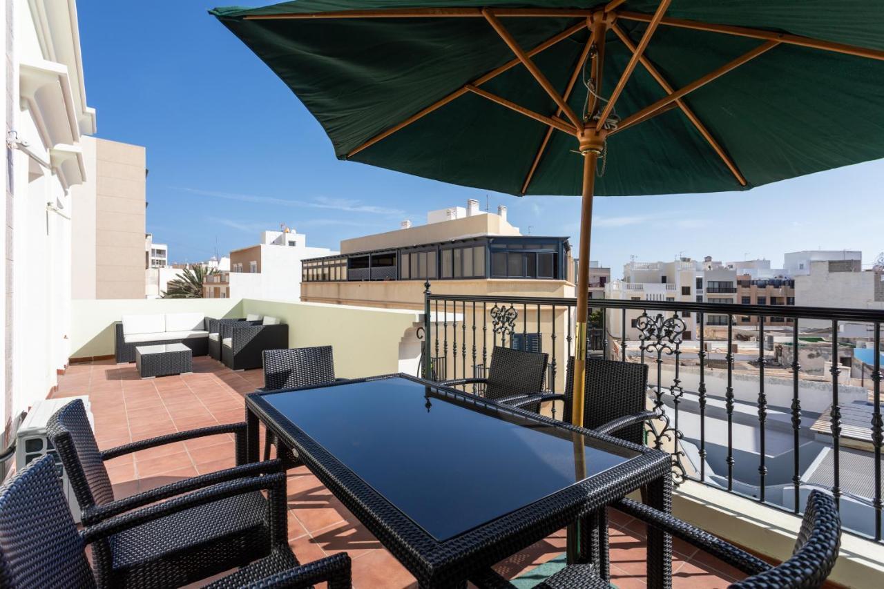 Rooms & Suites Terrace 3A Arrecife  Exterior photo